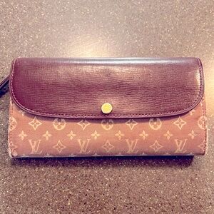 Louis Vuitton Monogram Idylle MM Wallet